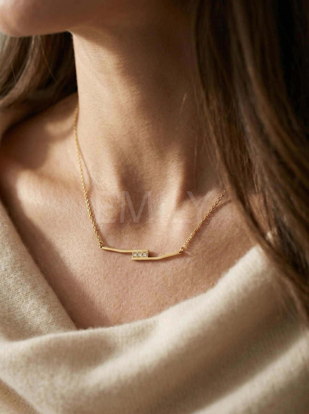 Mayorista Emily - Collar ajustable de acero inoxidable con strass