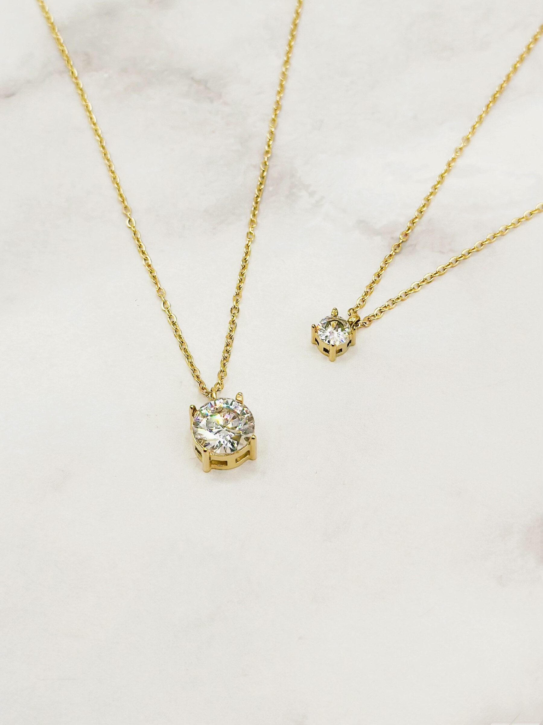 Grossiste Emily - Collier en acier inoxydable ajustable Zircon