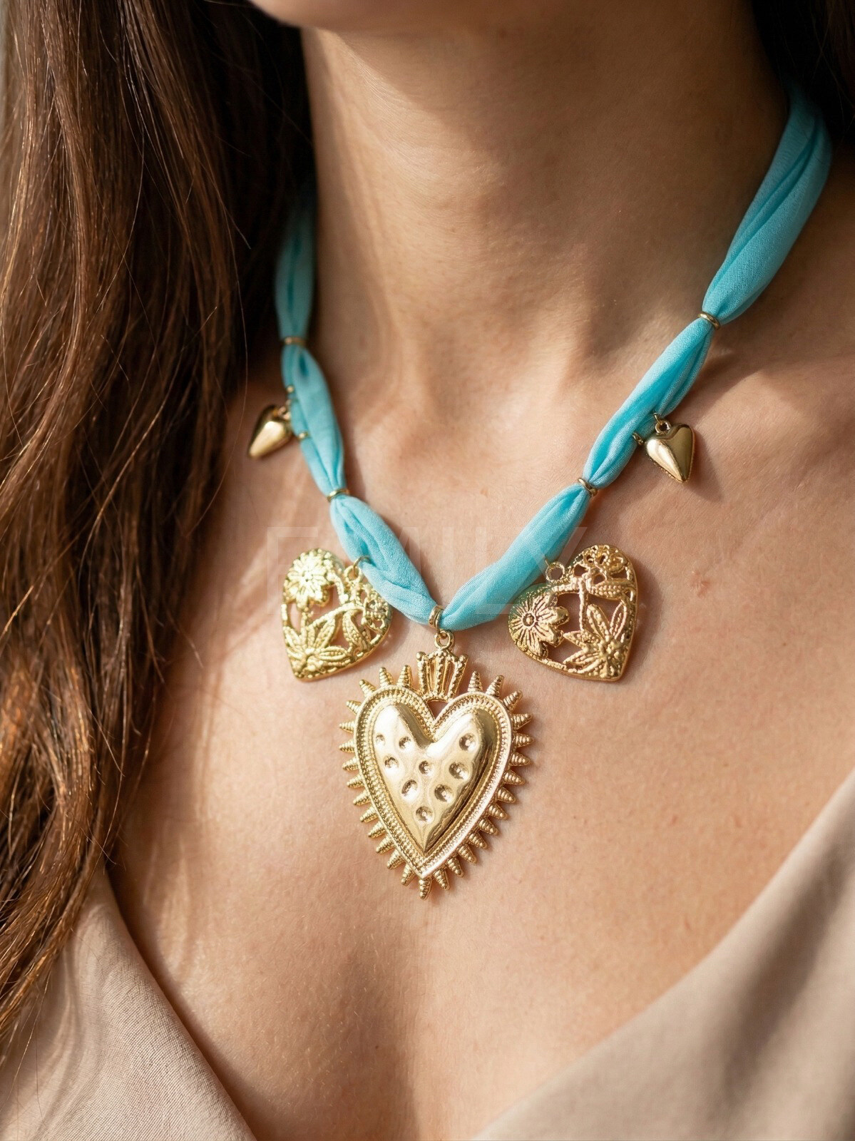 Wholesaler Emily - Fabric and Stainless Steel Hearts Necklace