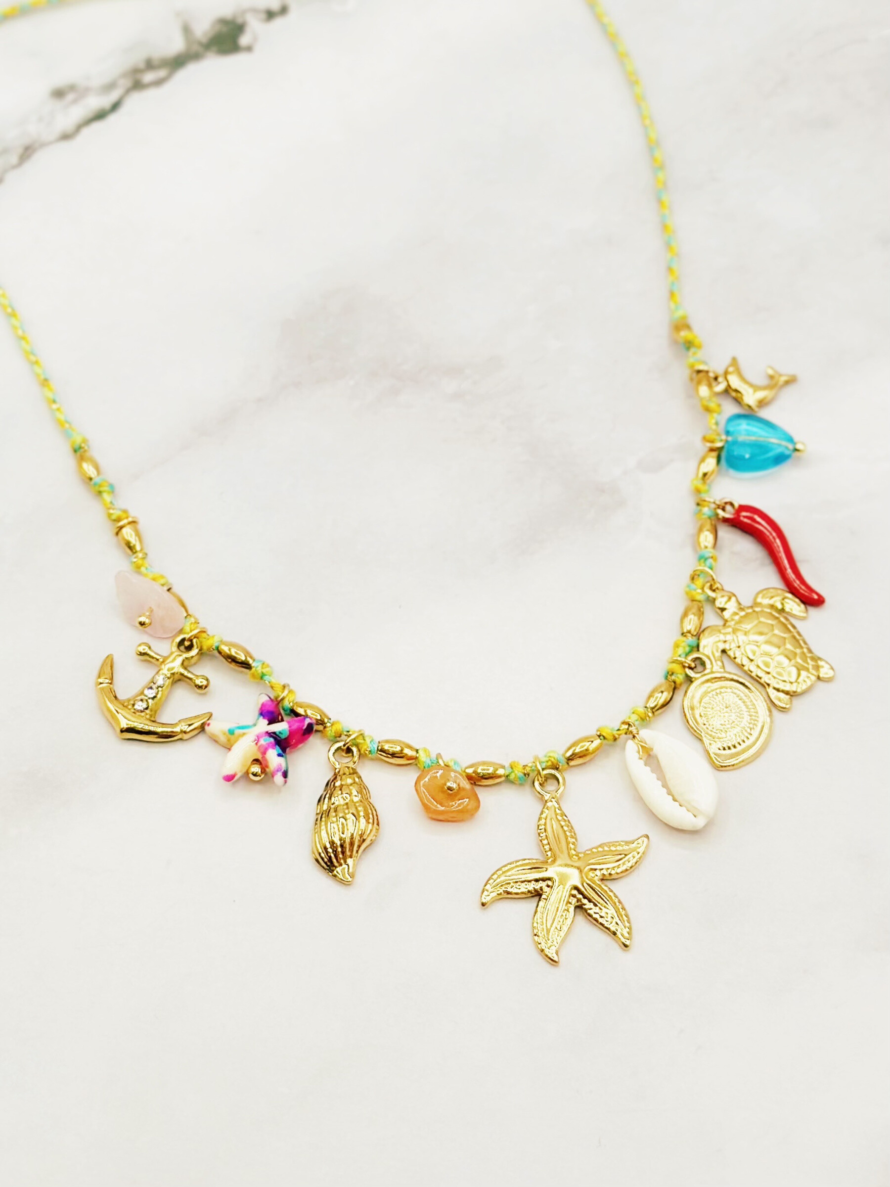 Grossiste Emily - Collier en acier inoxydable ajustable Cordon Charms