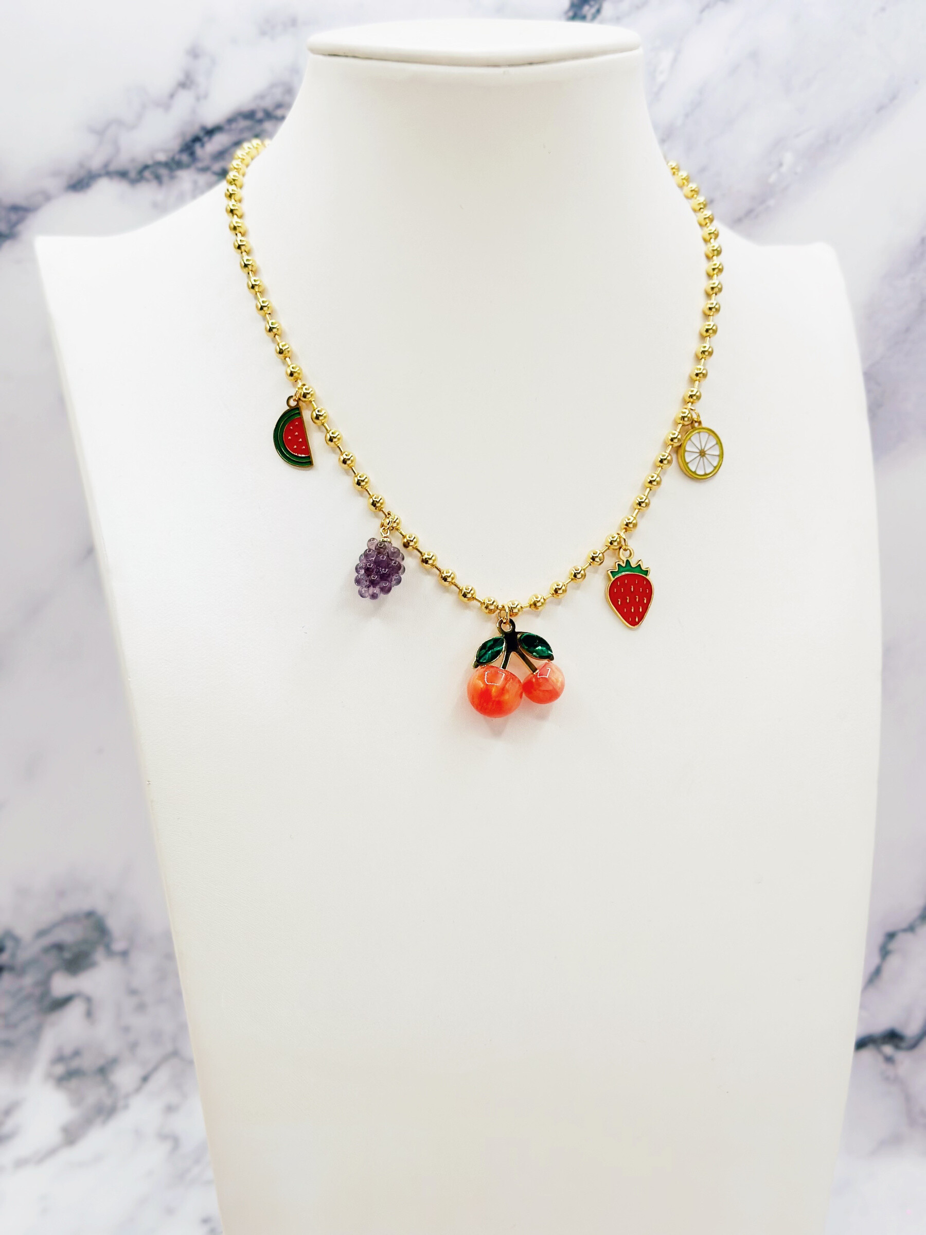 Grossiste Emily - Collier en acier inoxydable Fruits Charms