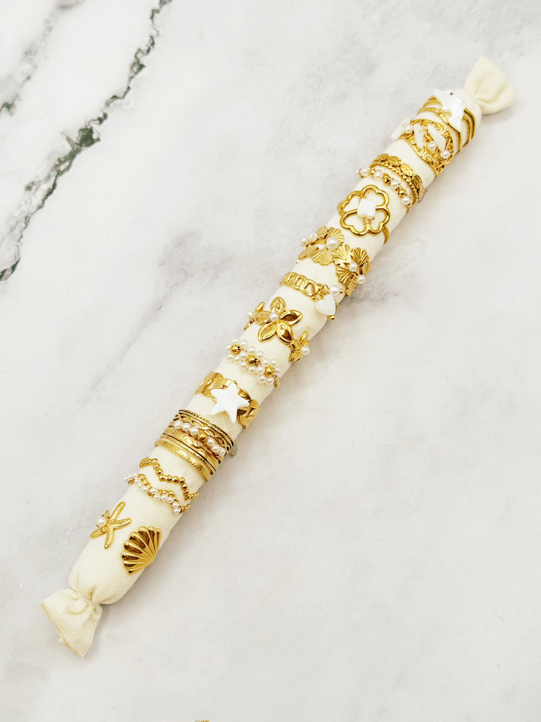 Wholesaler Emily - 6 adjustable stainless steel rings on Flower sausage