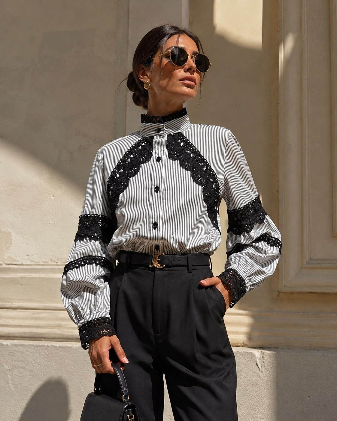 Grossista Emma & Ashley design - Camicia Donna a Righe con Pizzo a Contrasto – Eleganza Pre Autunno-Inverno