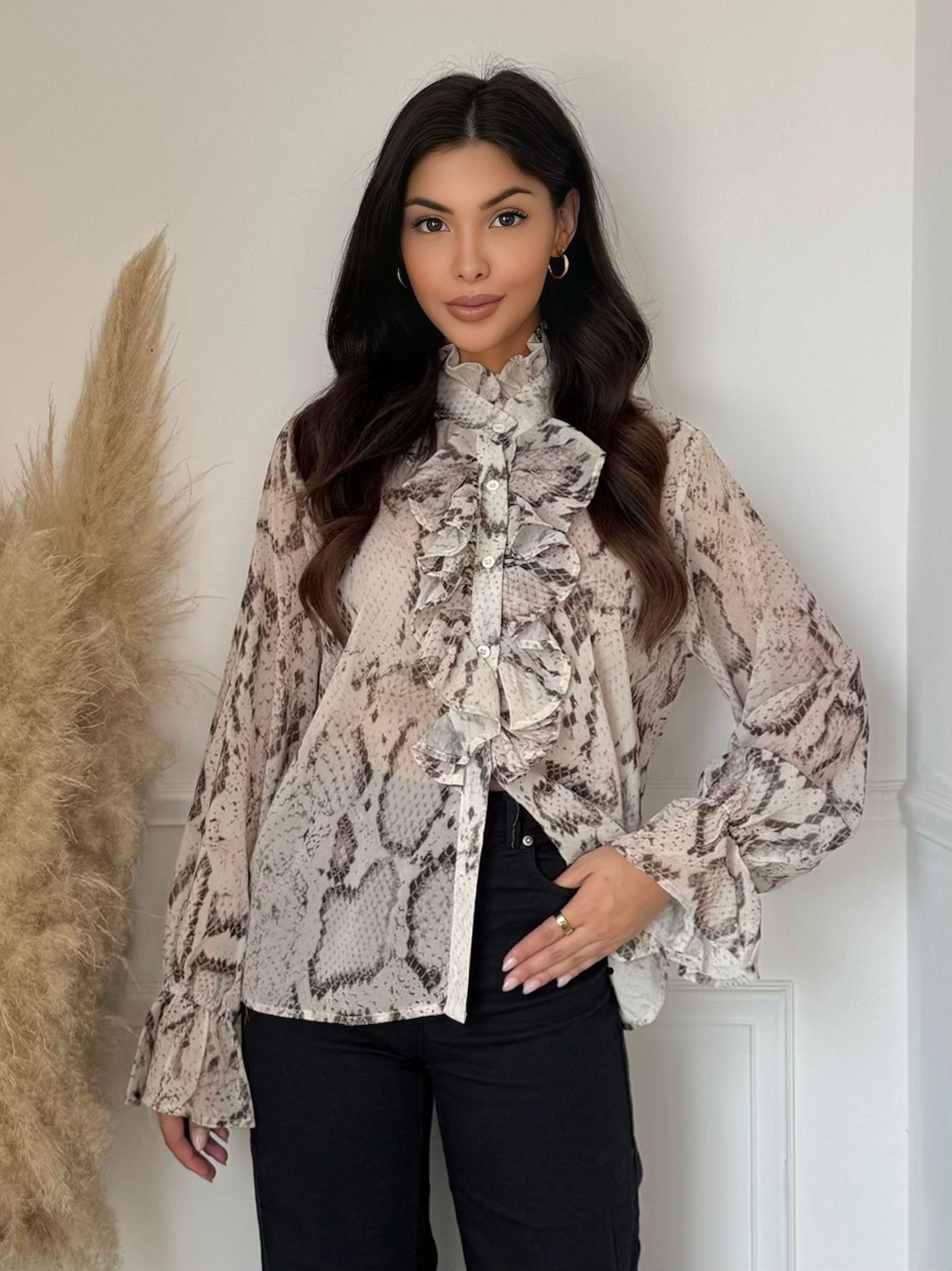 Flowy python print blouse with ruffles | Paris Fashion Shops