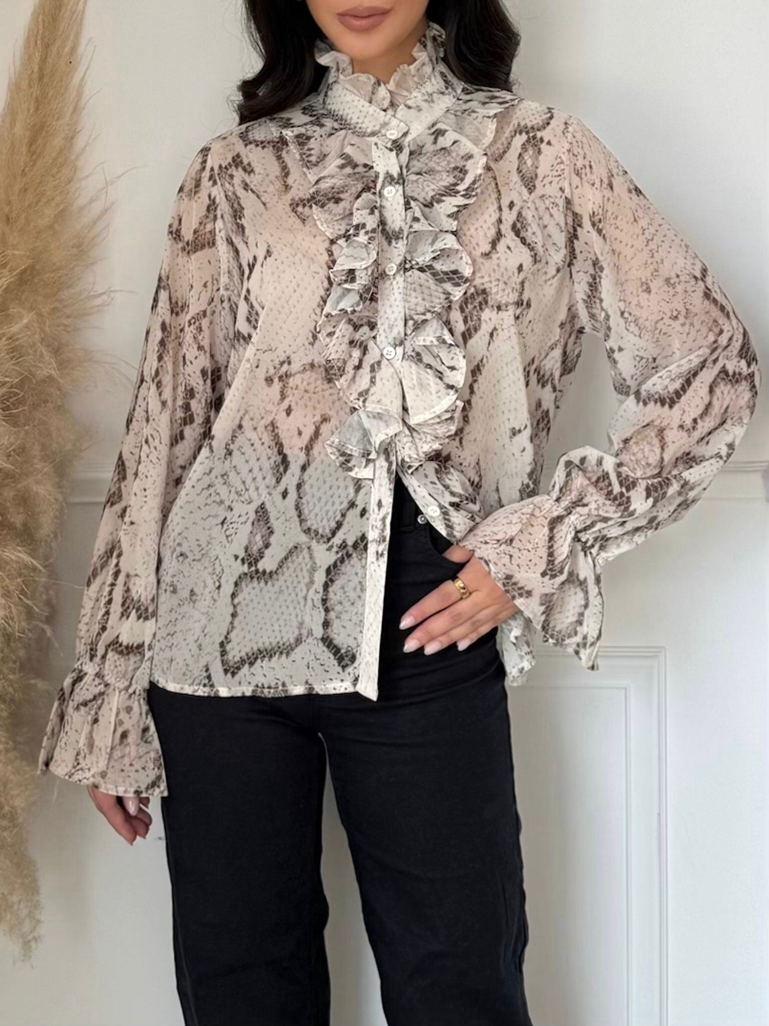 Flowy python print blouse with ruffles | Paris Fashion Shops