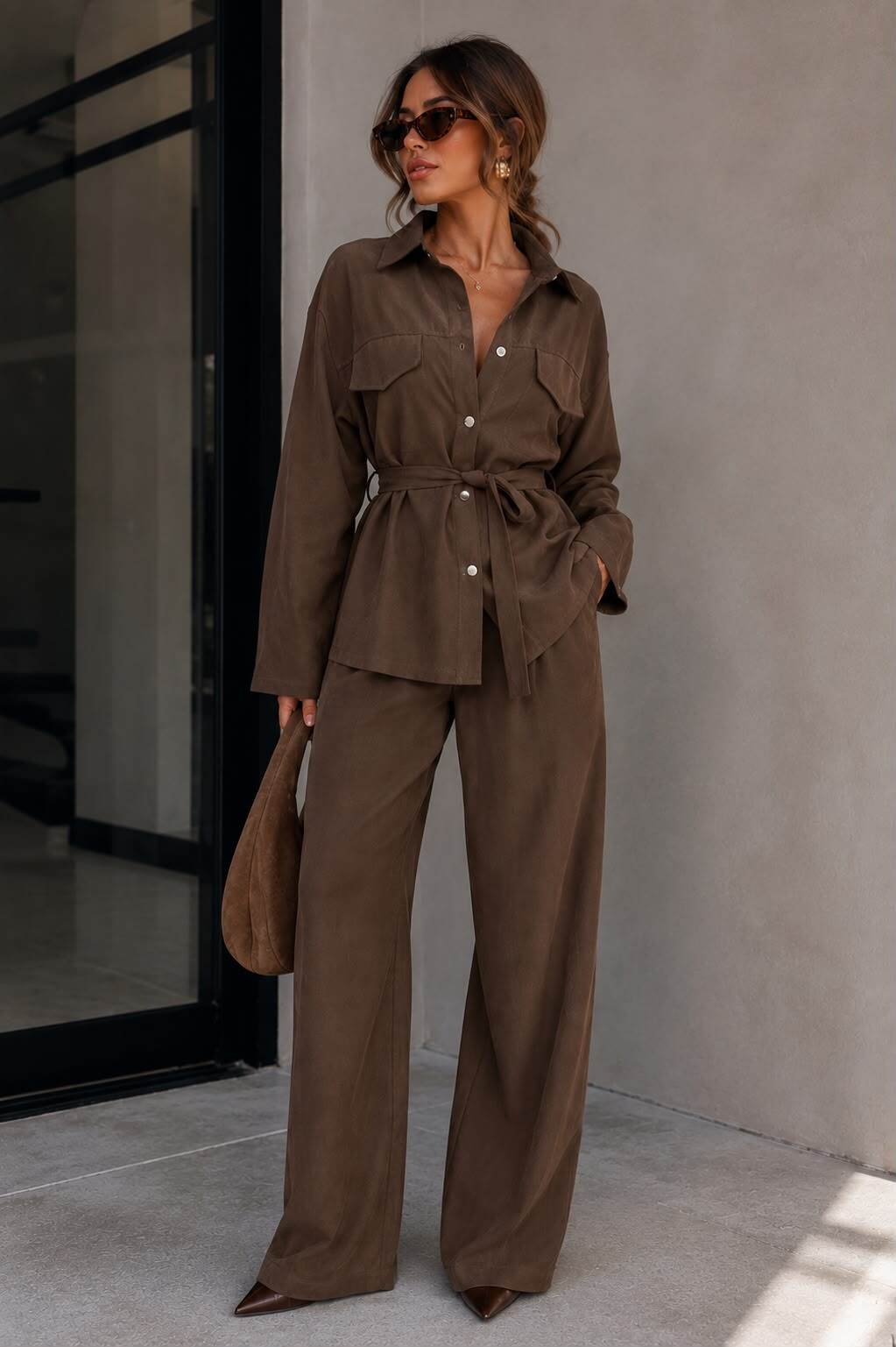 Wholesaler Emma & Ashley design - WOMEN'S BELTED SHIRT JACKET & WIDE-LEG PANTS SET – CHIC AND CONTEMPORARY LOOK