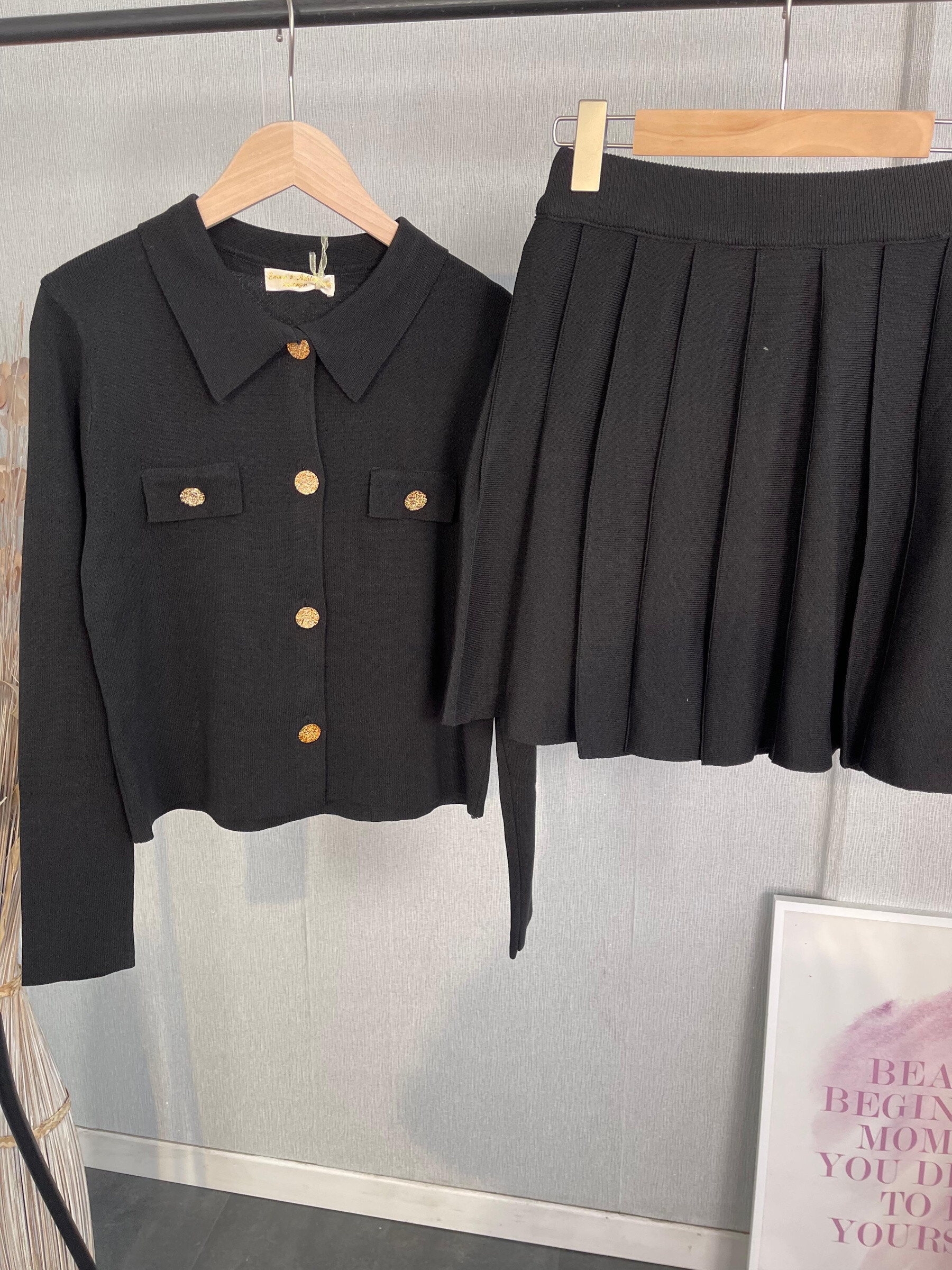 Wholesaler Emma & Ashley design - 2 PIECE SET