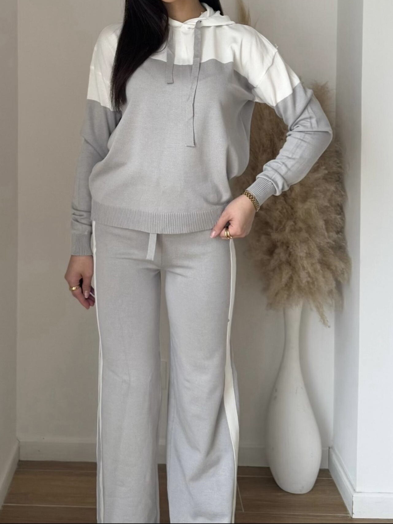 Wholesaler Emma & Ashley design - TWO-TONE 2-PIECE SET