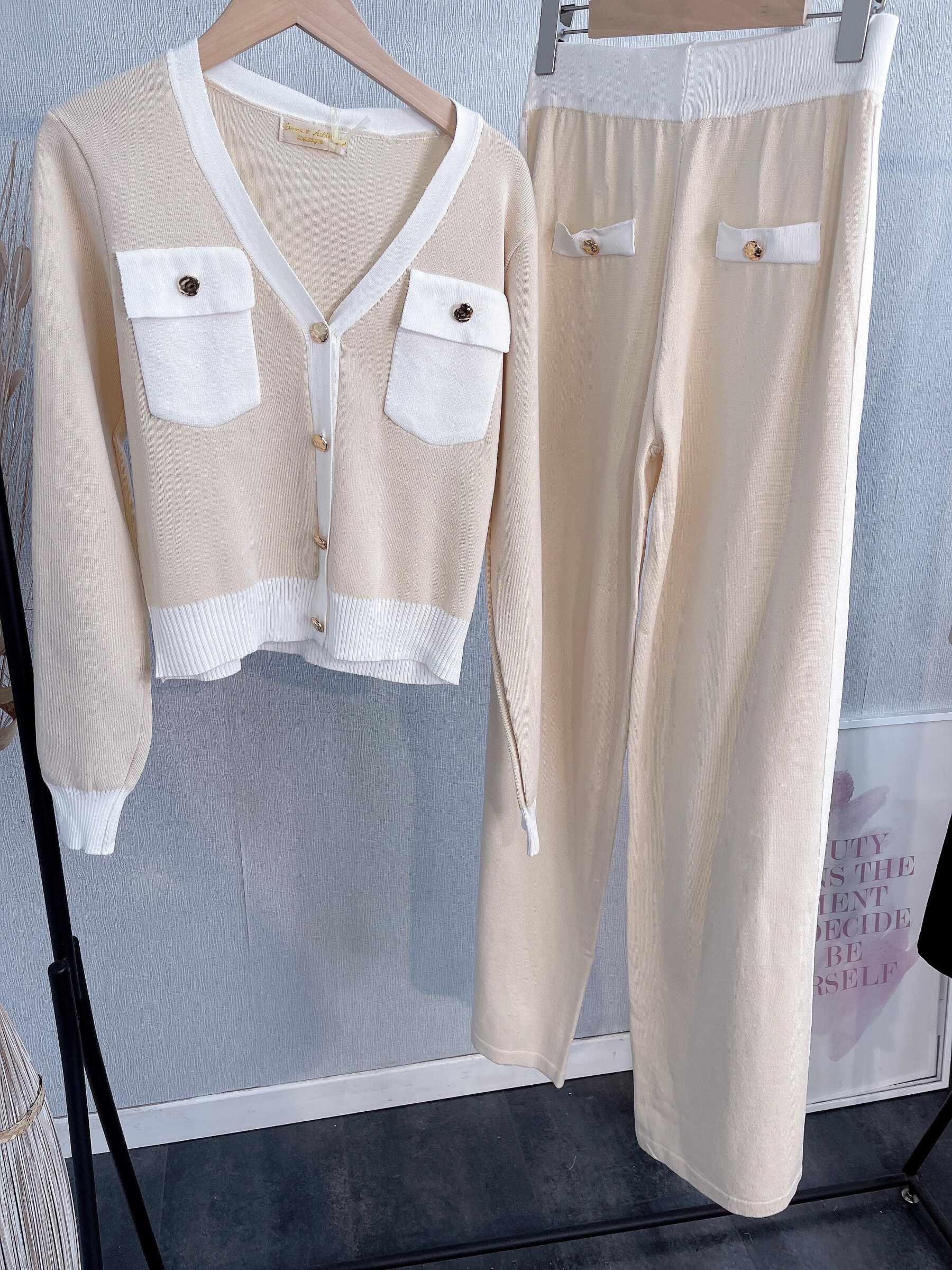 Wholesaler Emma & Ashley design - BI-COLOR 2-PIECE SET