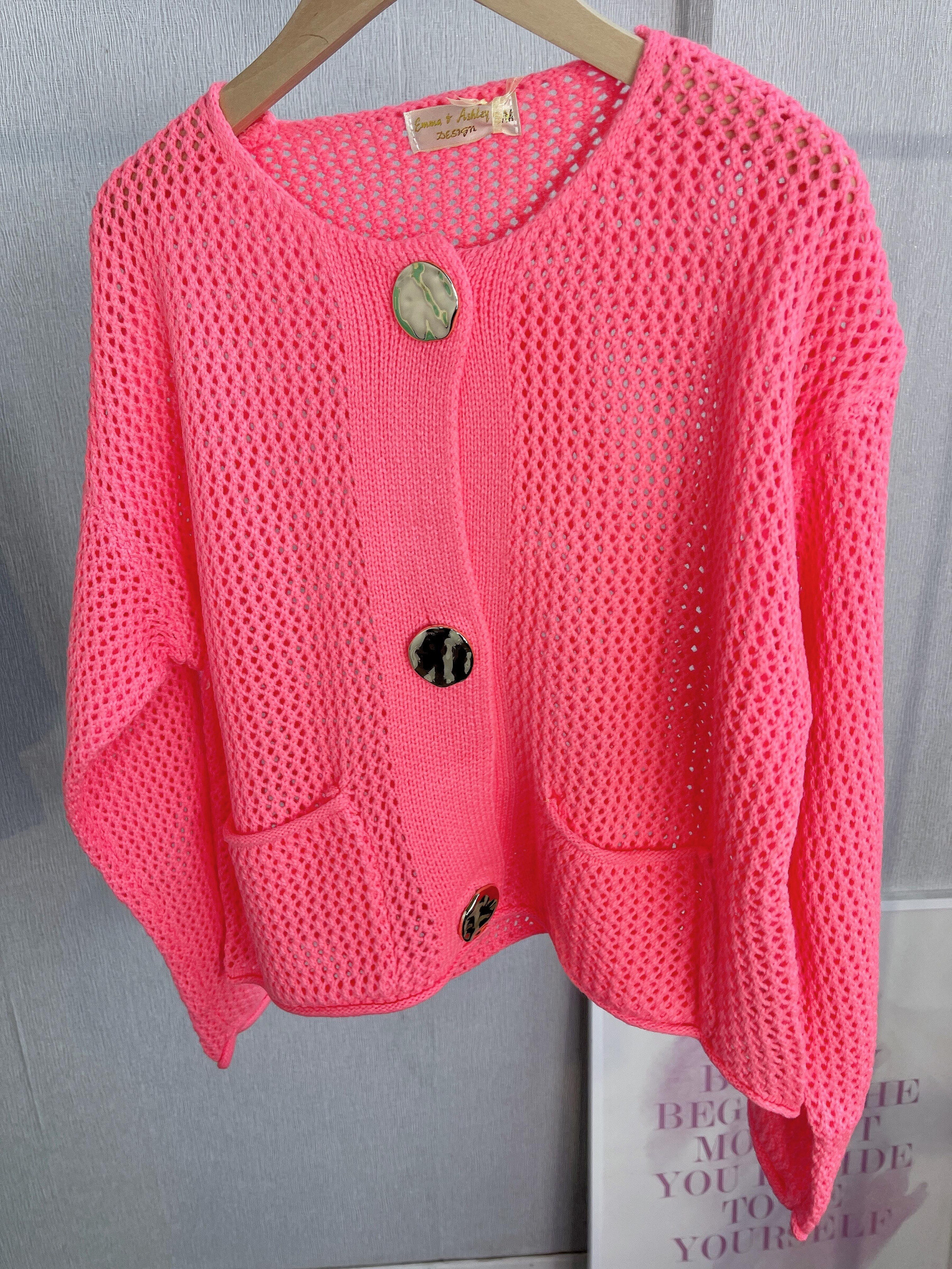 Wholesaler Emma & Ashley design - VEST WITH GOLD BUTTONS