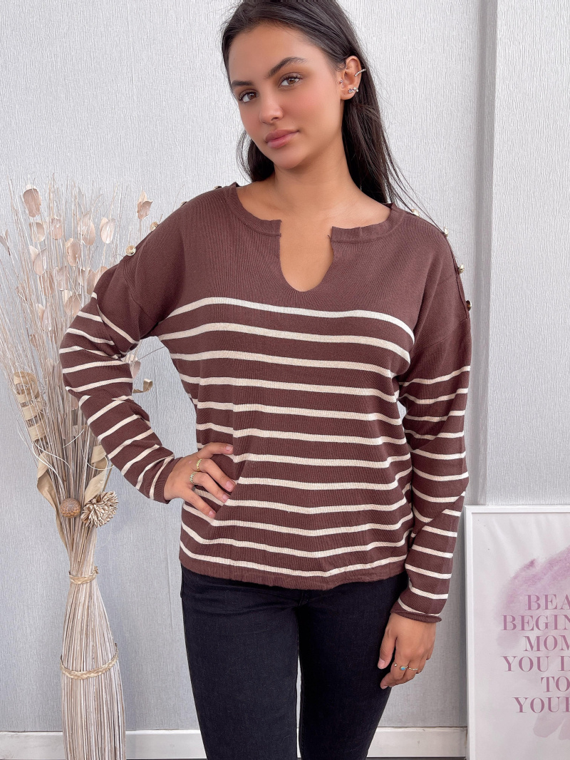 Wholesaler Emma & Ashley design - STRIPED SWEATER WITH BUTTONS ON THE SHOULDERS
