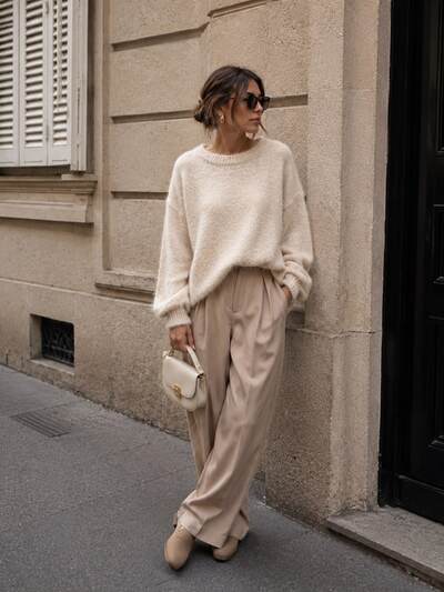 Grossista Emma & Ashley design - Maglione Donna Morbido e Oversize | Collezione Pre-Autunno/Inverno Grossista Emma & Ashley design - Maglione Donna Morbido e Oversize | Collezione Pre-Autunno/Inverno