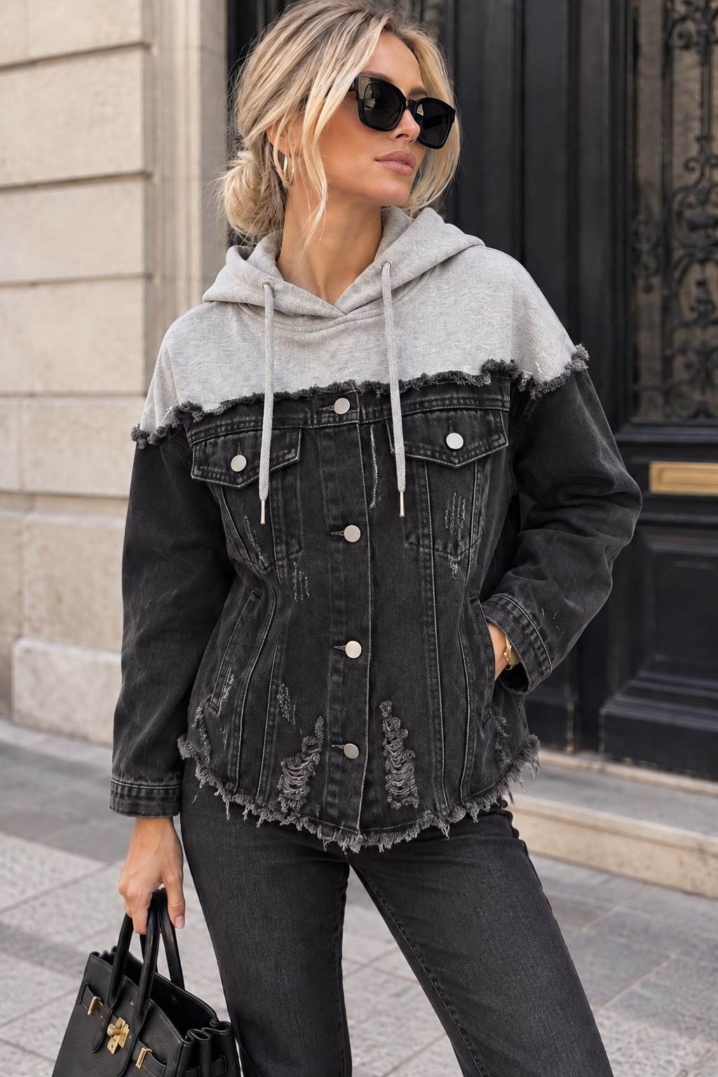 Großhändler Emma & Ashley design - Damen Kapuzenpullover mit Denim-Jacken-Einsatz – Taillierter Schnitt, Zerstörter Effekt, Schicker Streetwear-Stil