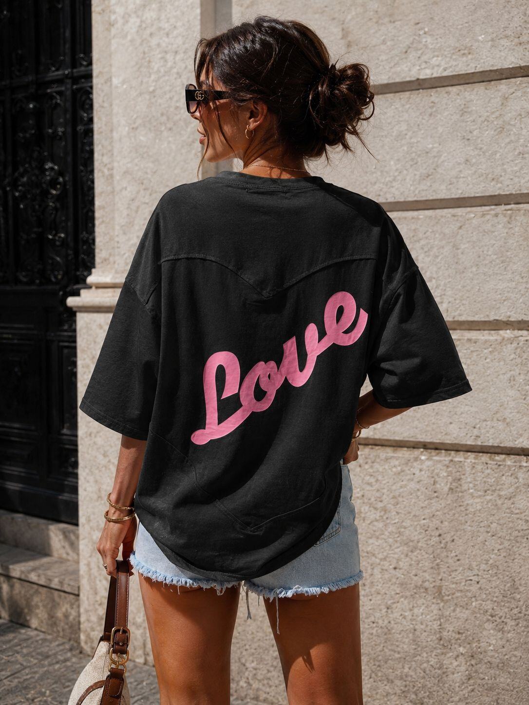 Grossista Emma & Ashley design - T-shirt Donna Oversize Love – Stampa Posteriore Rosa | Casual Chic |