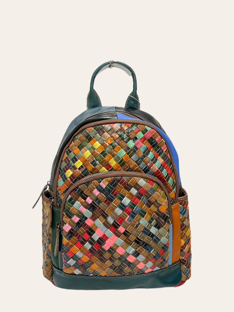 Wholesale Backpacks 1000 Brands Available