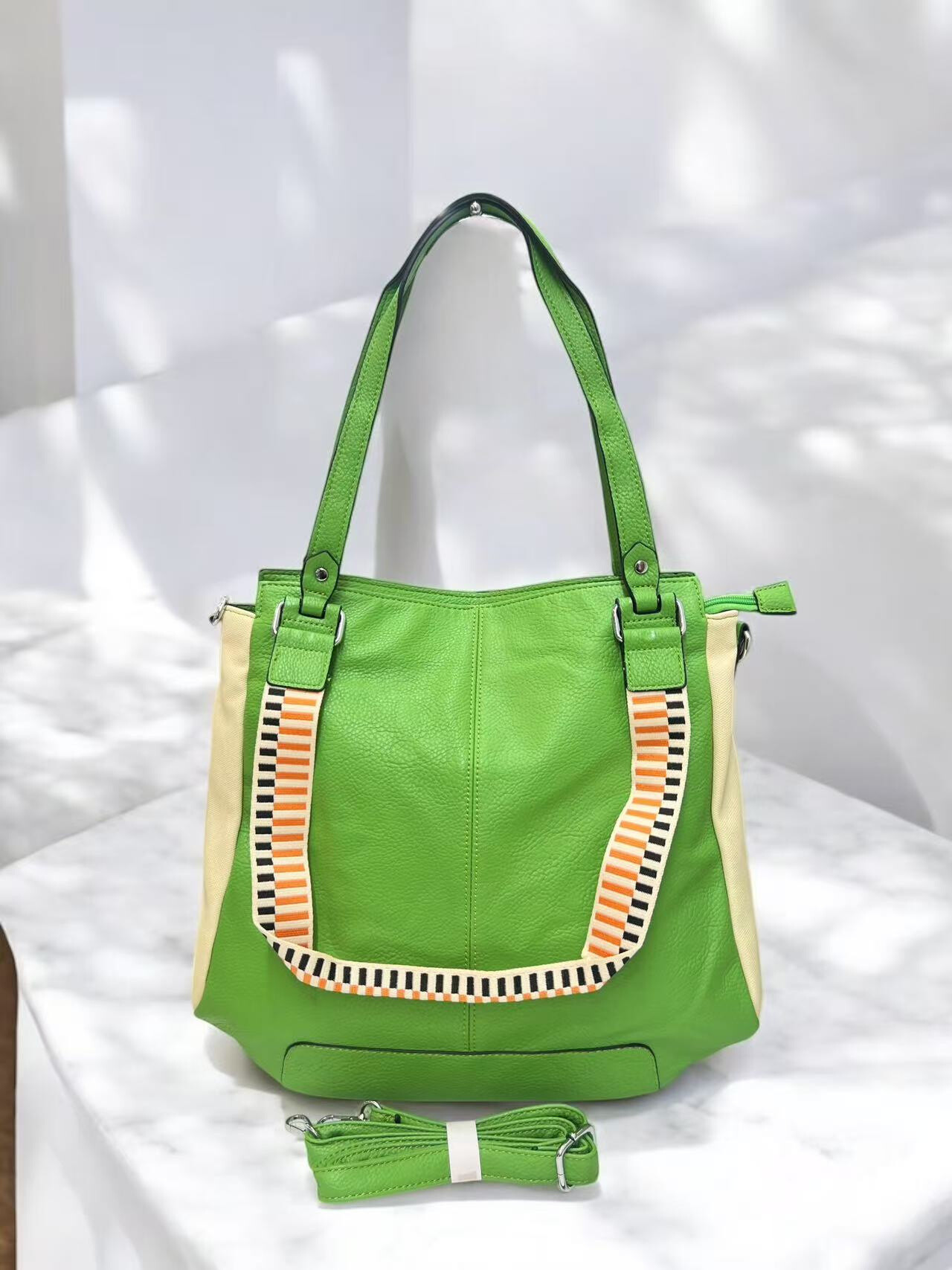 Wholesaler Emma Dore (Sacs) - Handbag