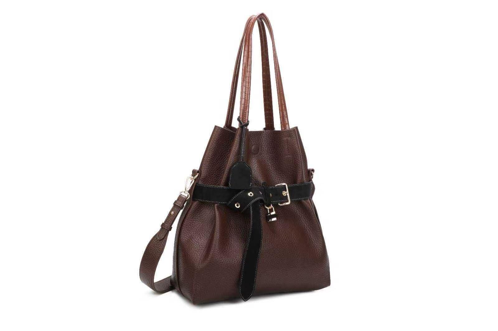 Wholesaler Emma Dore (Sacs) - Handbag with Pouch and Belt in Black