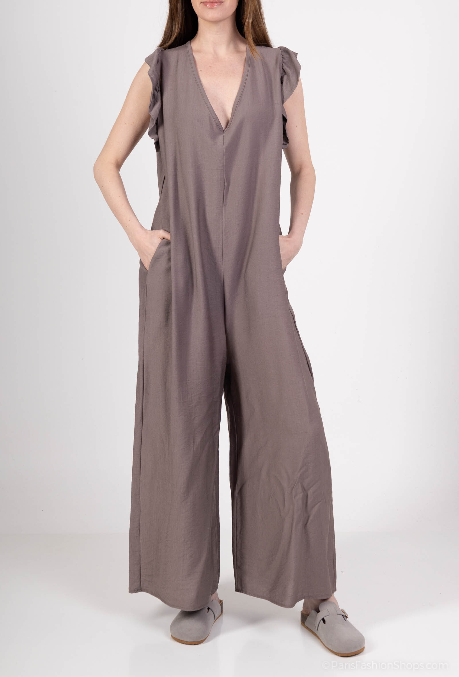 Wholesaler Emma Dore - Backless jumpsuit with frilly sleeves