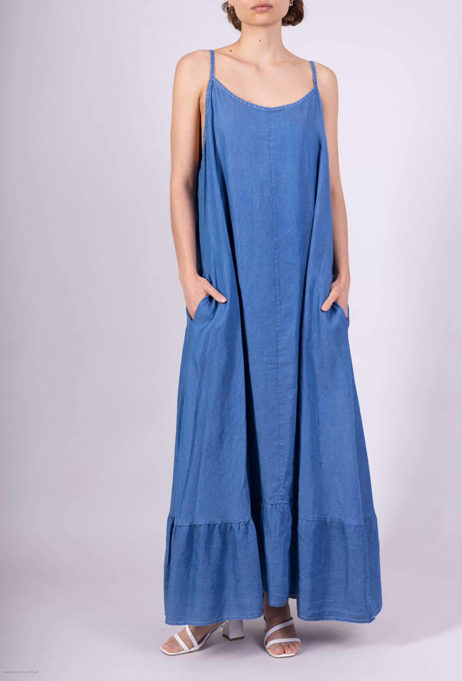 Wholesaler Emma Dore - Long denim dress with a fine strap with pocket