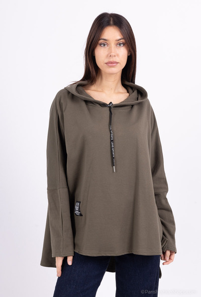 Grossiste Emma Dore - Sweat à capuche épais Grossiste Emma Dore - Sweat à capuche épais