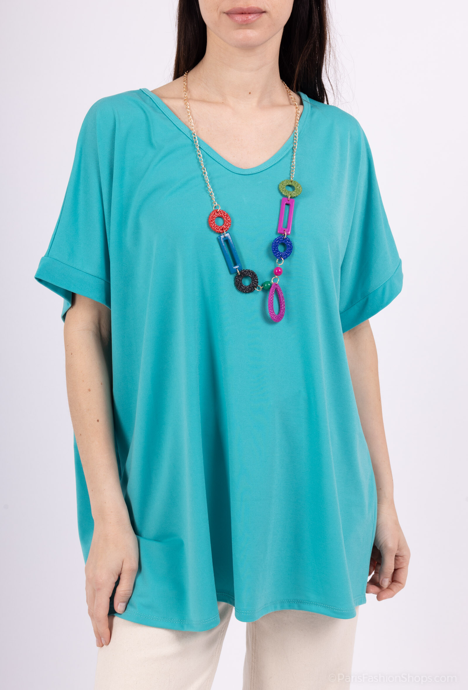 Wholesaler Emma Dore - Full, unicolore relaxed t-shirt with necklace