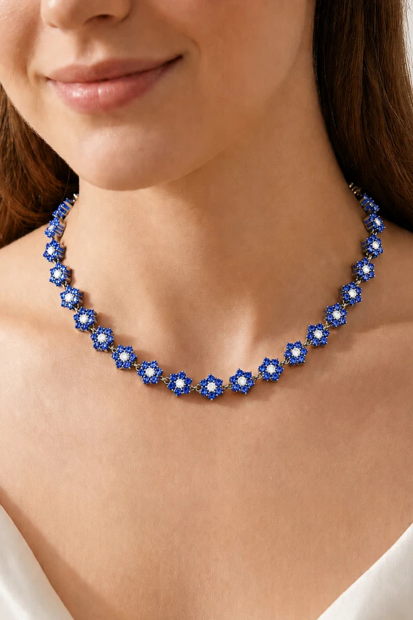 Grossiste Emma Fantaisies - Collier fleurs connecté