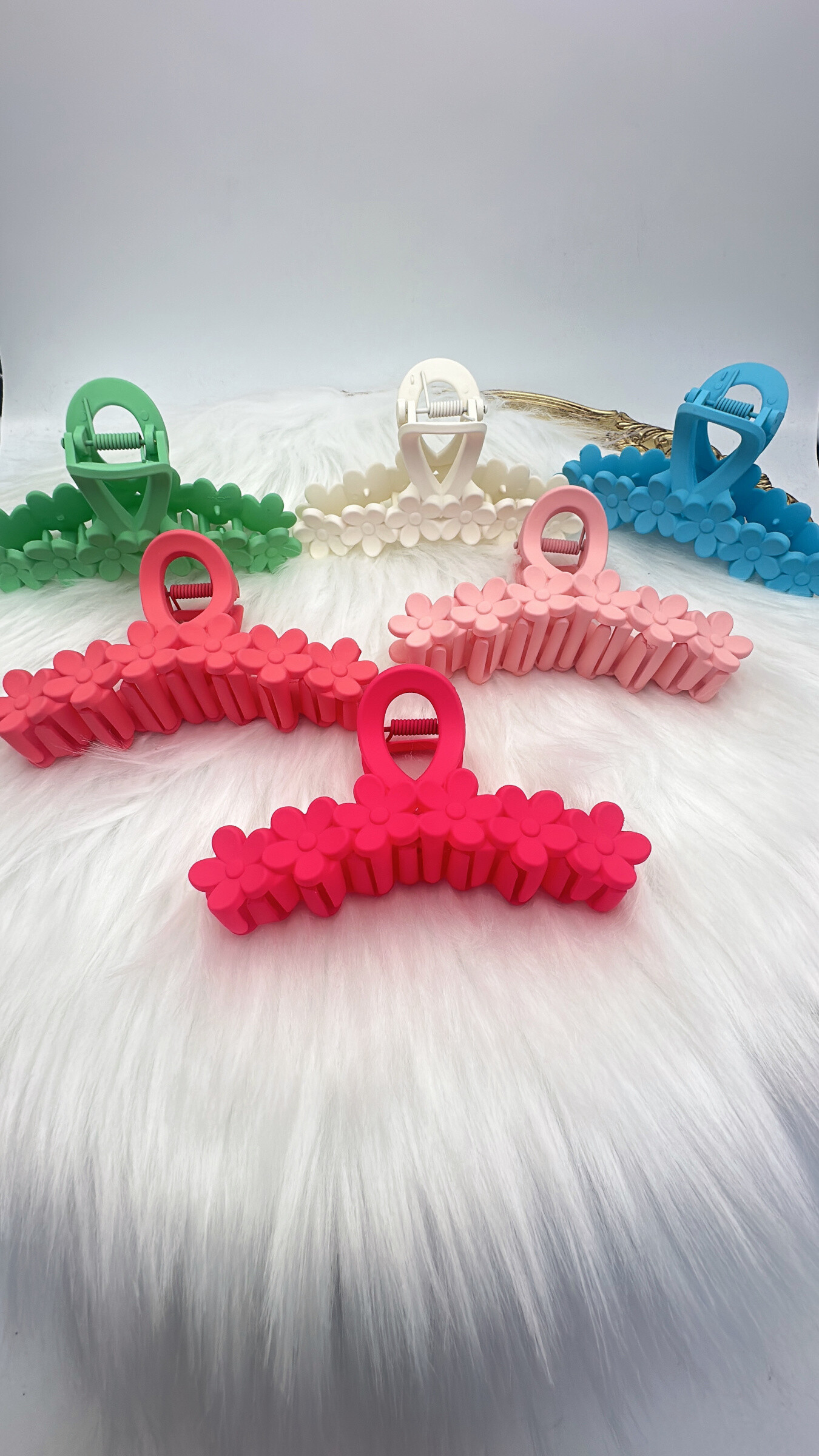 Grossiste ROSE PINK - 12 PINCES A CHEVEUX COULEURS MELANGEES