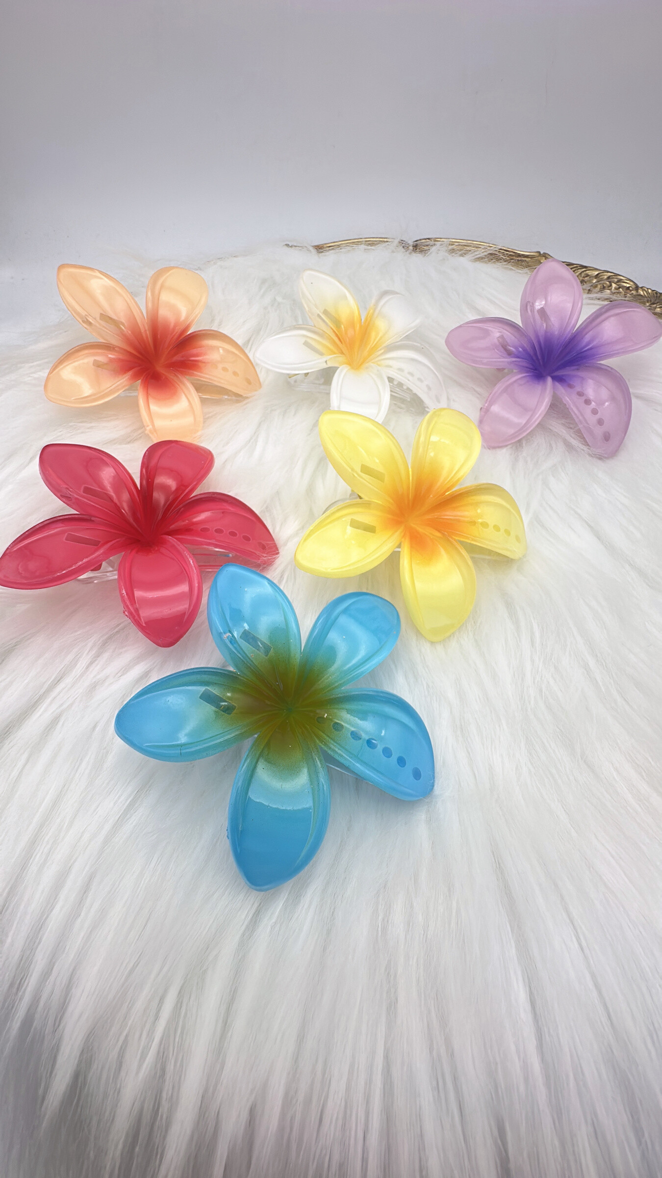 Grossiste ROSE PINK - 12 PINCES A CHEVEUX COULEURS MELANGEES (8CM)