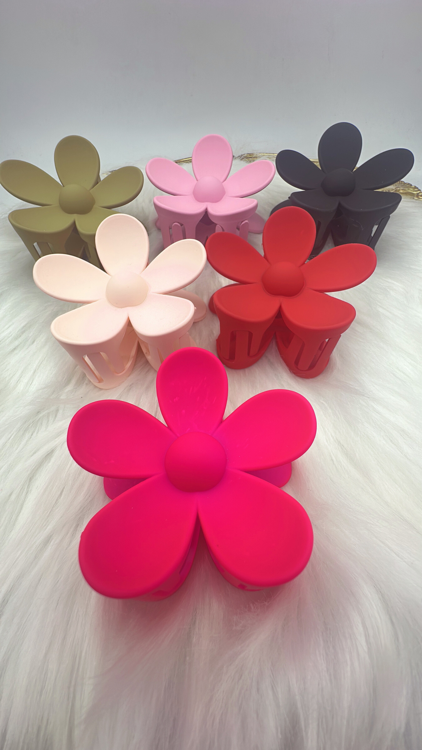 Grossiste ROSE PINK - 12 PINCES A CHEVEUX COULEURS MELANGEES
