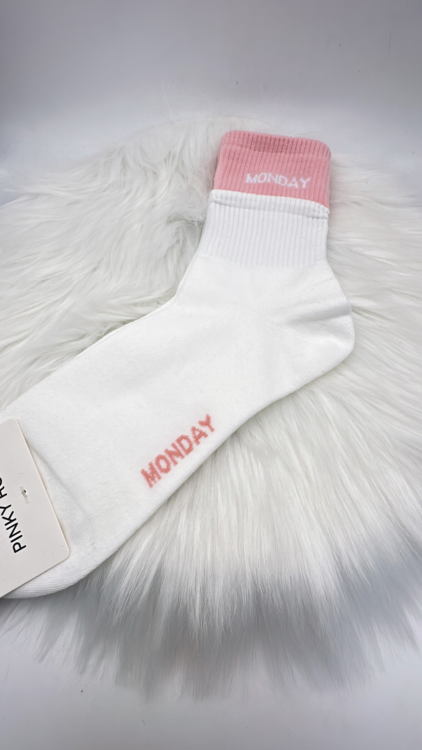 Grossiste EMMASH BIJOUX - CHAUSSETTE DE LA SEMAINE : MONDAY - SUNDAY