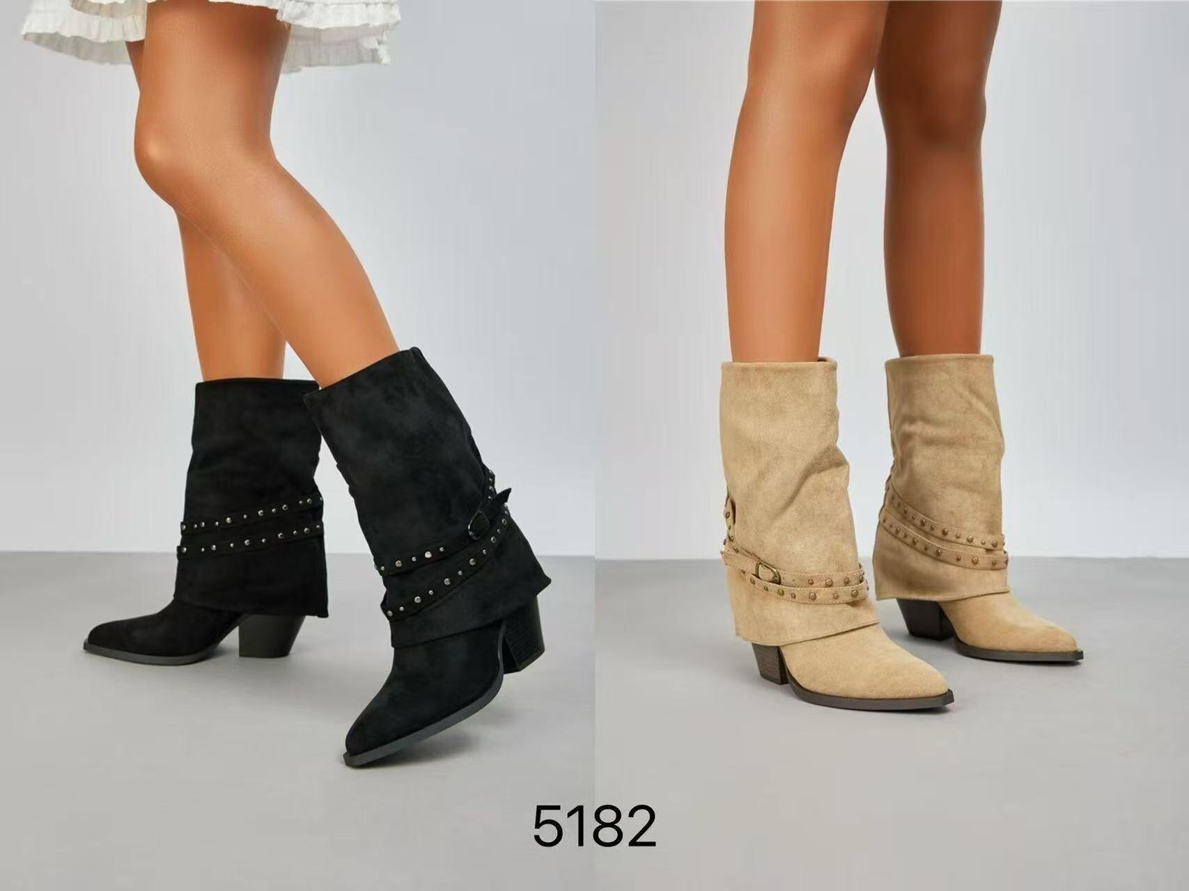 Grossiste ERICA SHOES - Bottes courtes western avec ceinture cloutée et revers rabattable