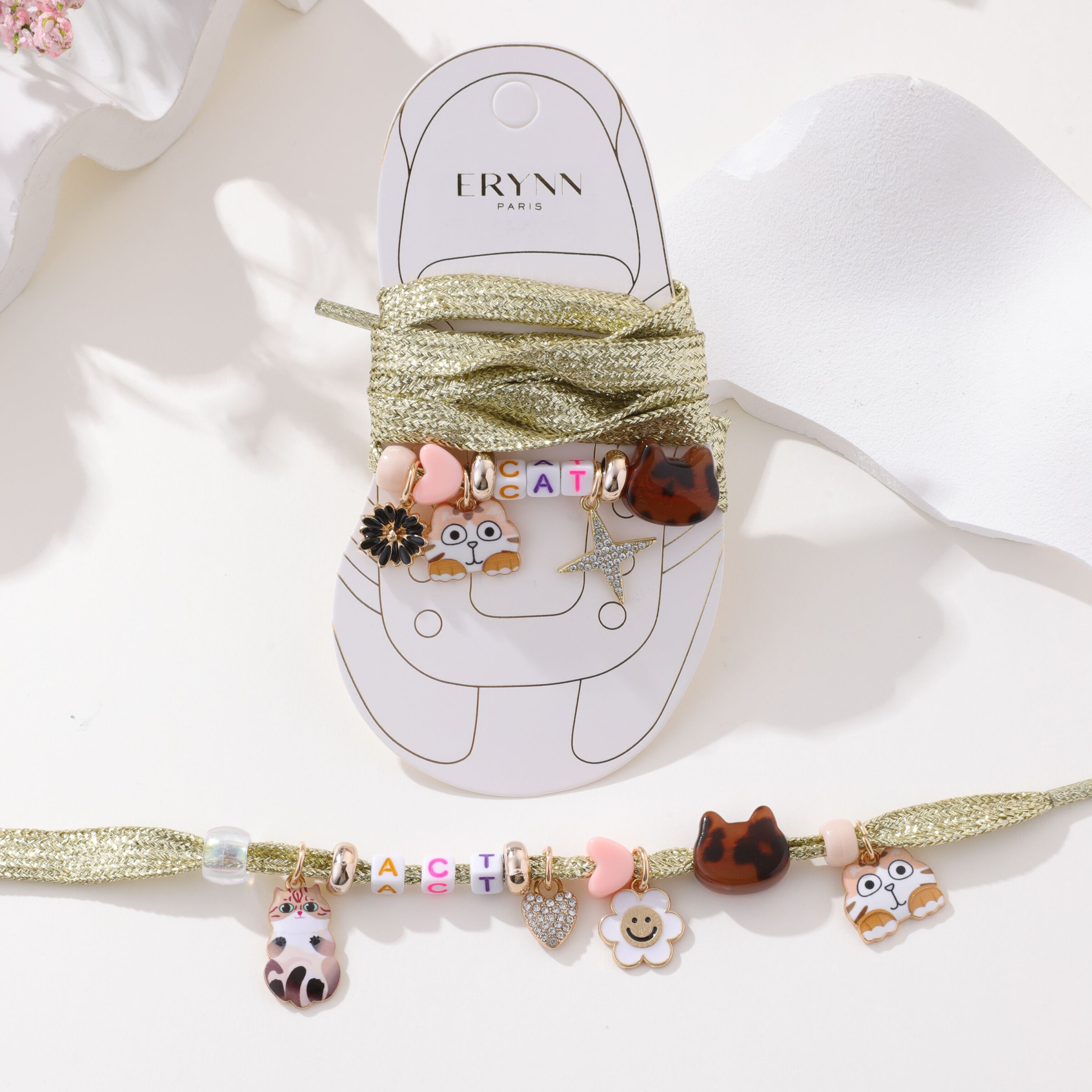 Lacets pour femme, parfait pour l'été, composé de matériaux divers, fabriqué en Chine. Idéal pour rehausser toute chaussures.