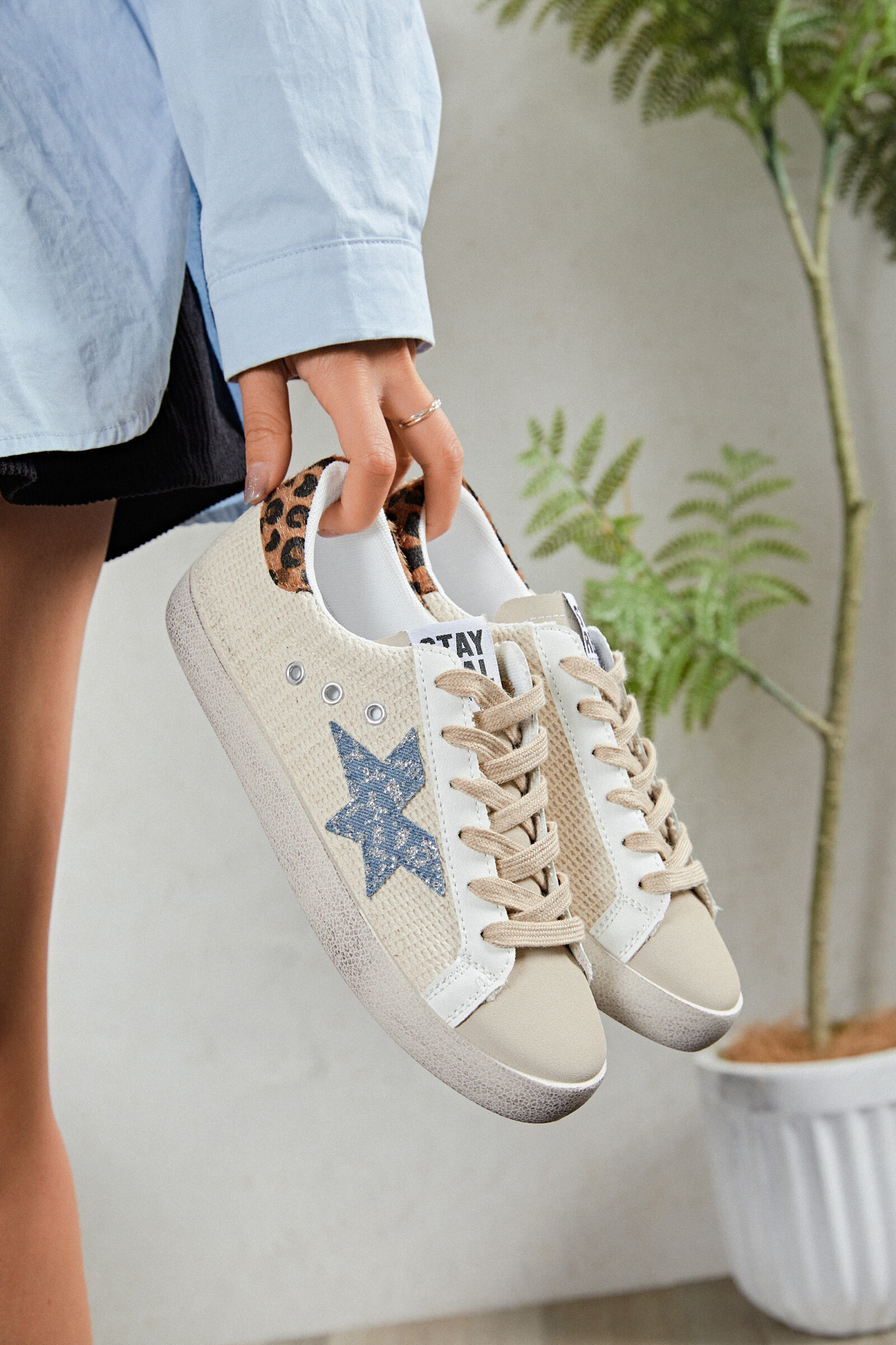 Grossiste Erynn - basket à lacets Daphne