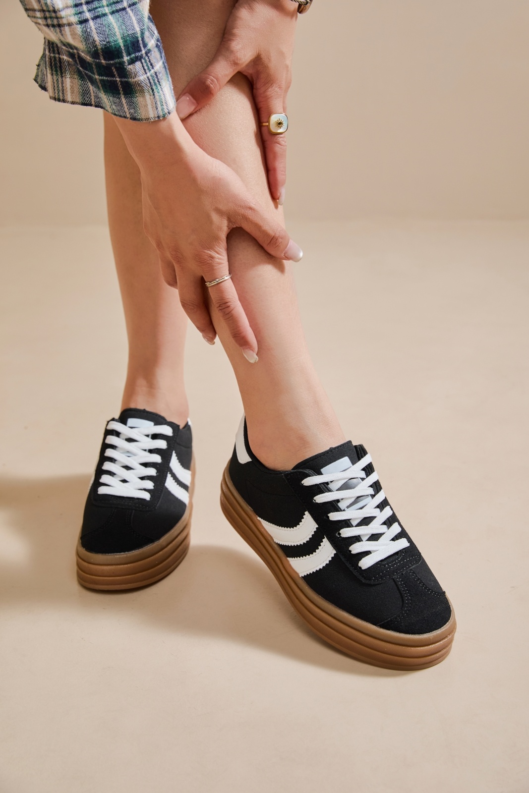 basket à lacets Rosa 100% P.U.