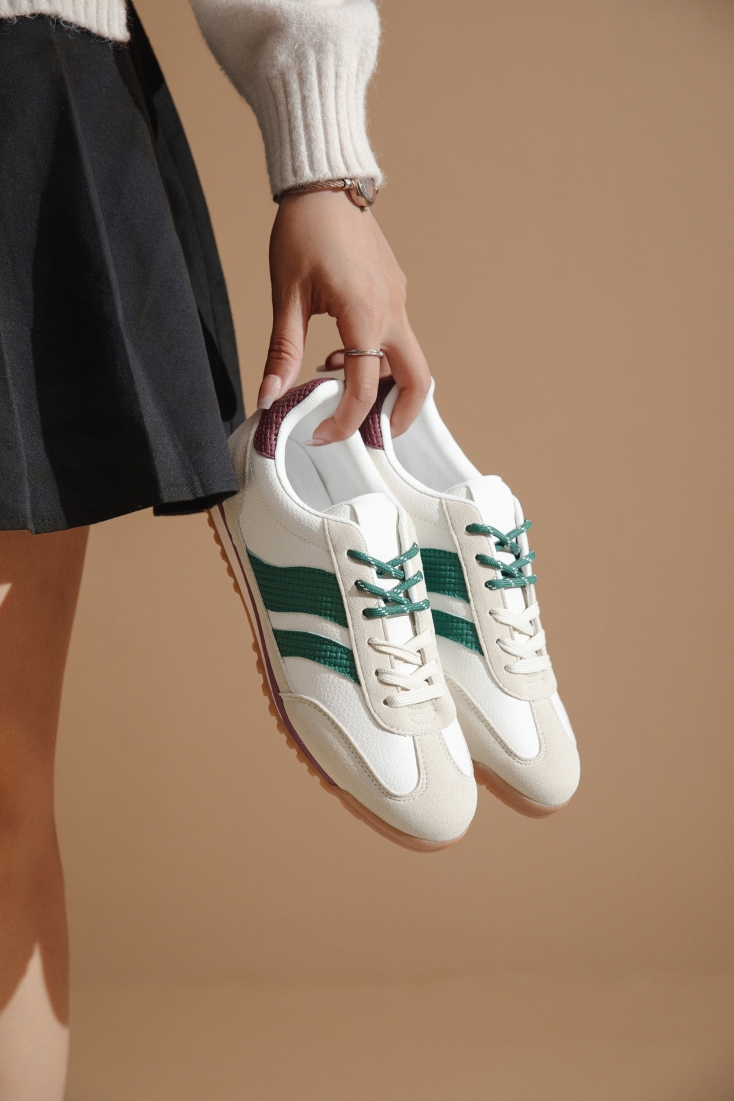 basket à lacets Esmeralda 100% P.U.