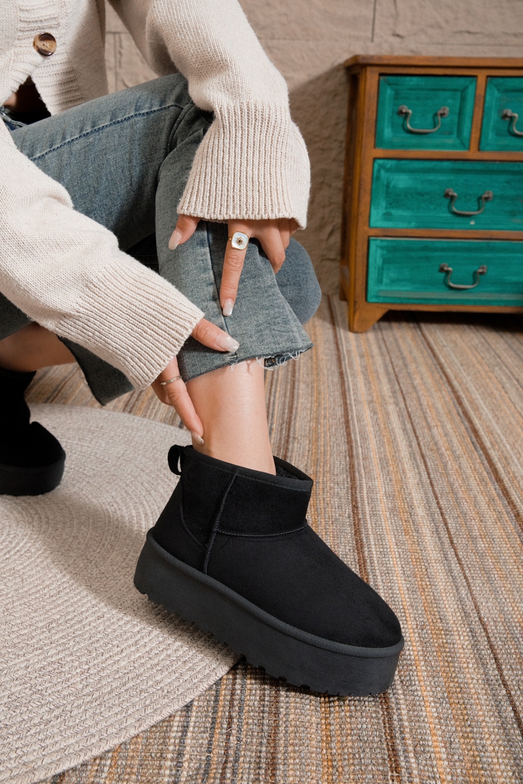 Flat ankle boot Gabriela 100% PU