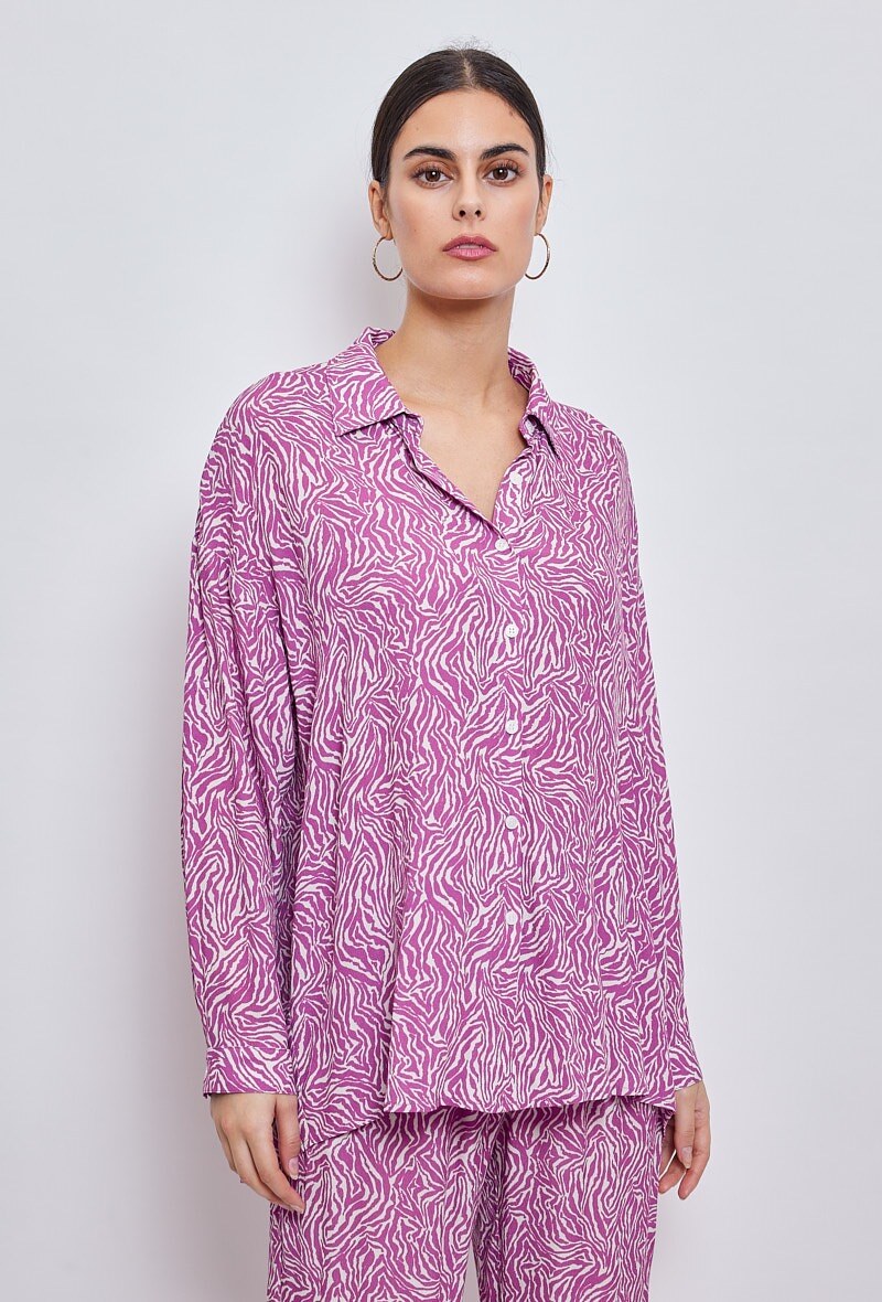 Wholesaler ESCANDELLE Paris - 100% Viscose blouse with purple leopard print