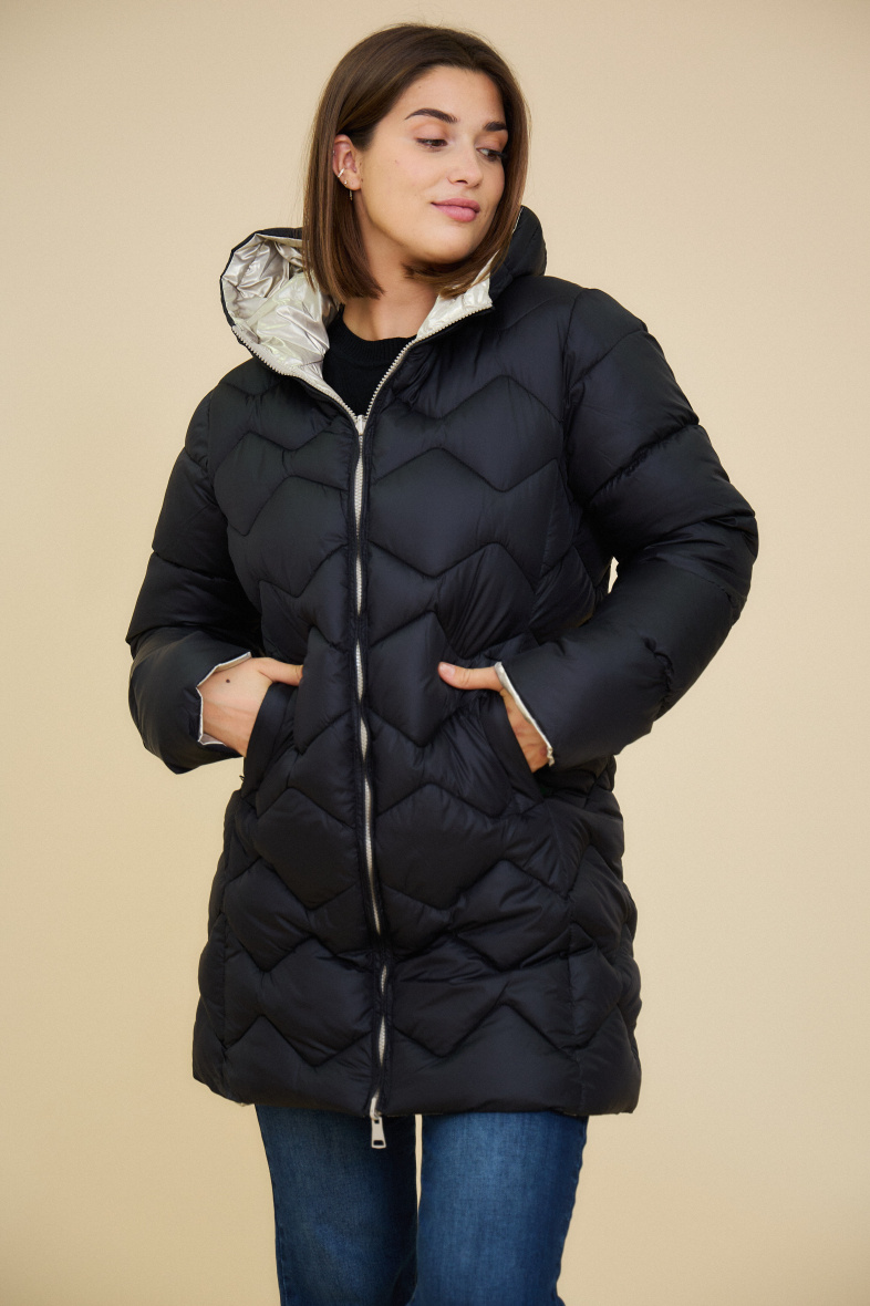 Wholesaler ESCANDELLE Paris - ROMANE - Mid-length reversible quilted down jacket