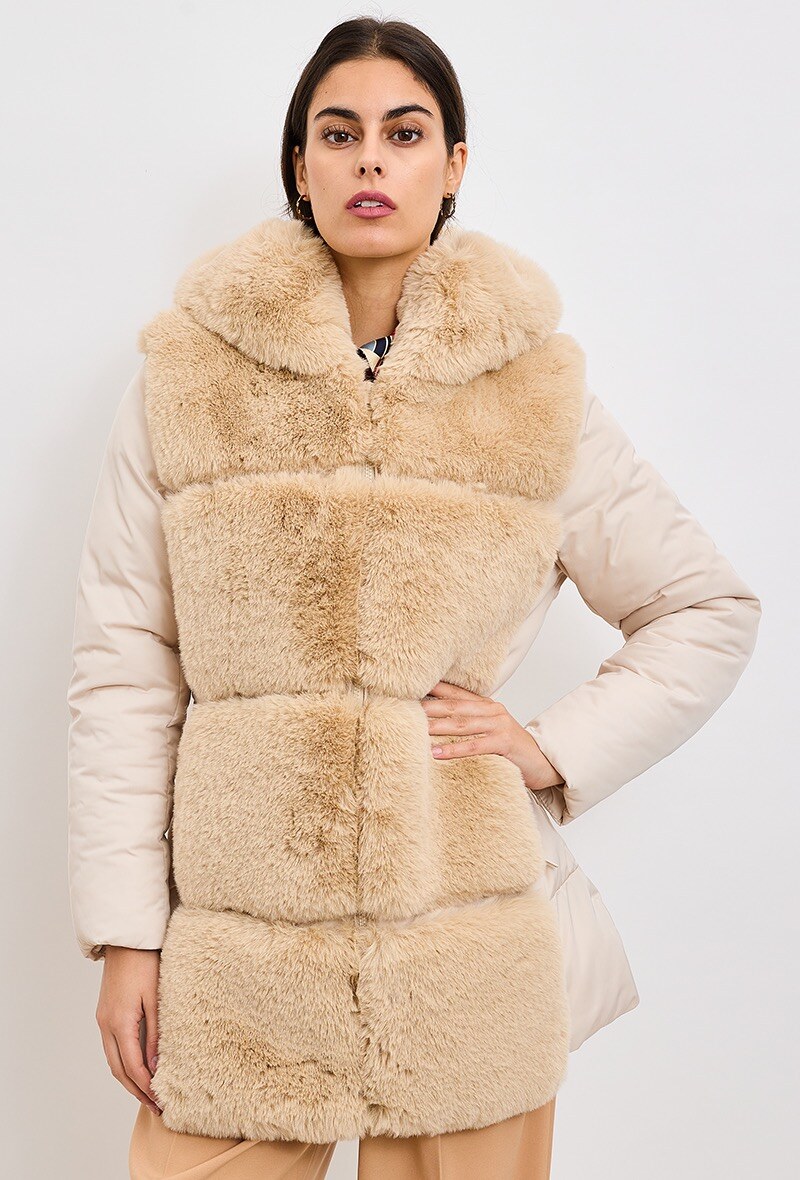 Wholesaler ESCANDELLE Paris - Faux fur insert coat with hood