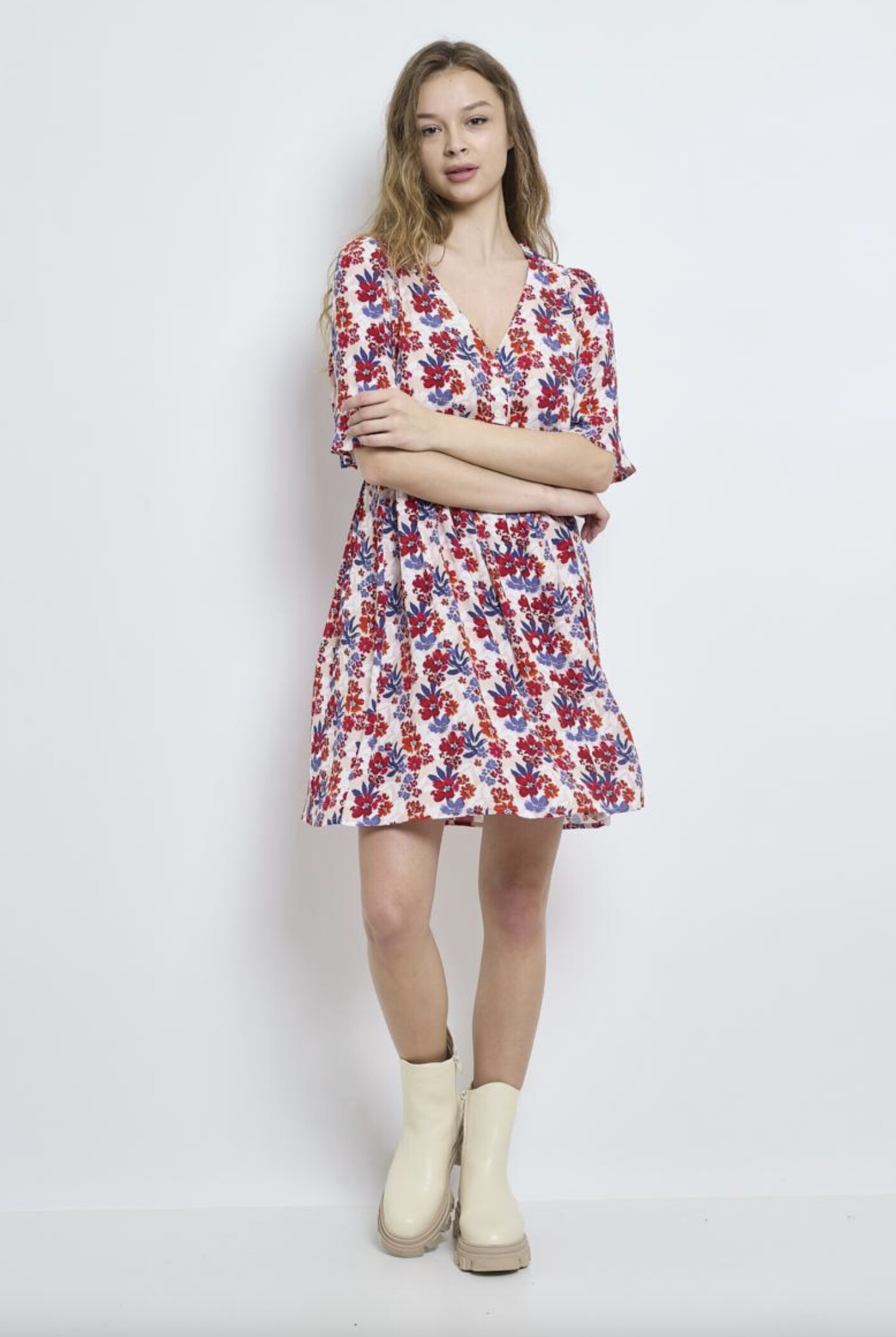 Grossiste ESCANDELLE Paris - Robe 100% Viscose, évasée, manches courtes, print