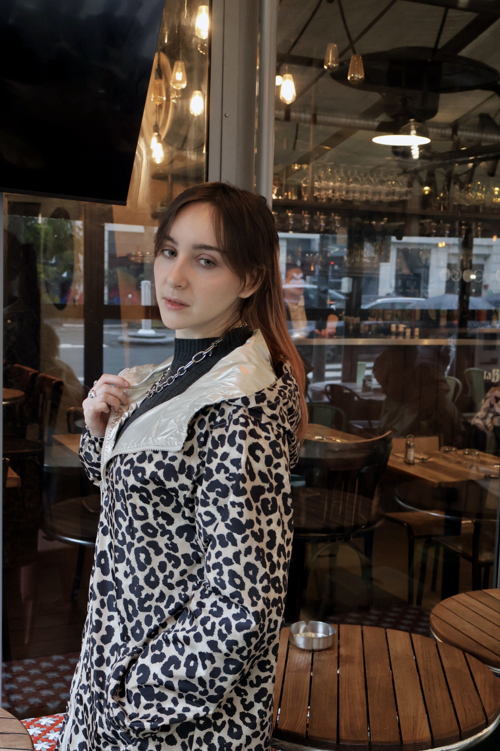 Großhändler ESCANDELLE Paris - Reversibler, wasser- und winddichter Parka mit Leopardenmuster