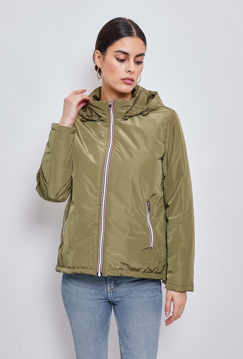 Grossista ESCANDELLE Paris - Parka corto, leggermente imbottito, idrorepellente, 100% poliammide