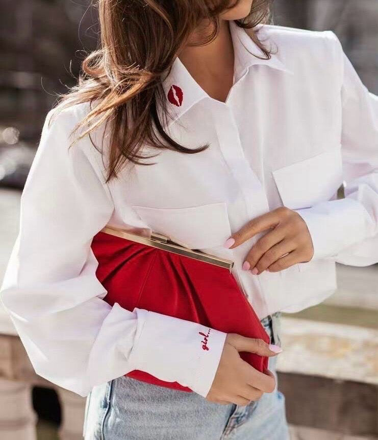 Mayorista Estee Brown - Camisa con mango mientras vuela