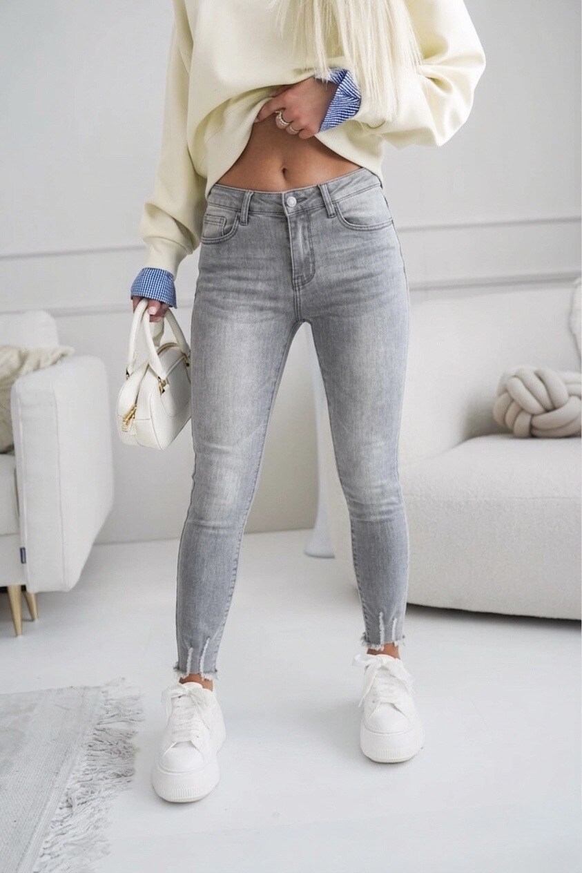 Grossista Estee Brown - Jeans skinny a vita alta
