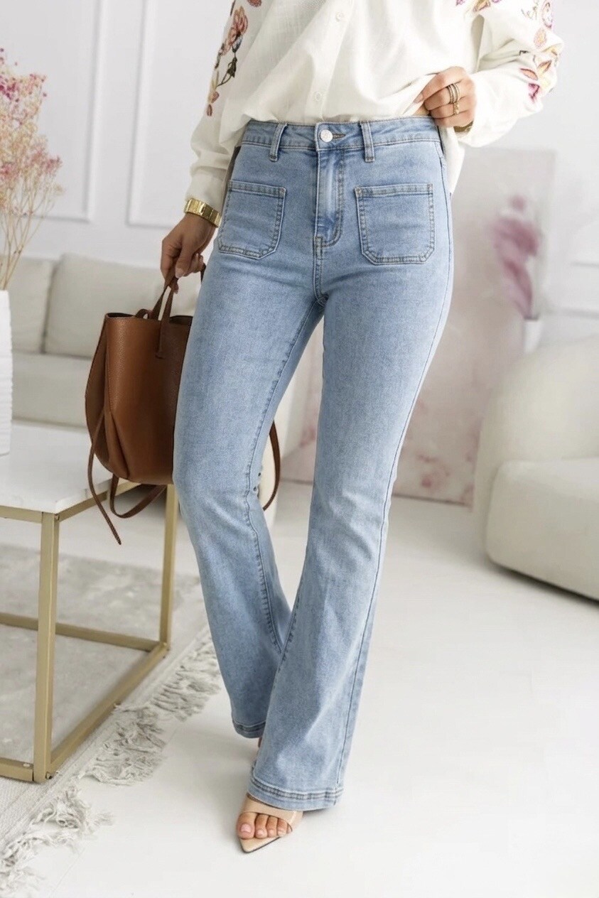 Grossista Estee Brown - Jeans a zampa