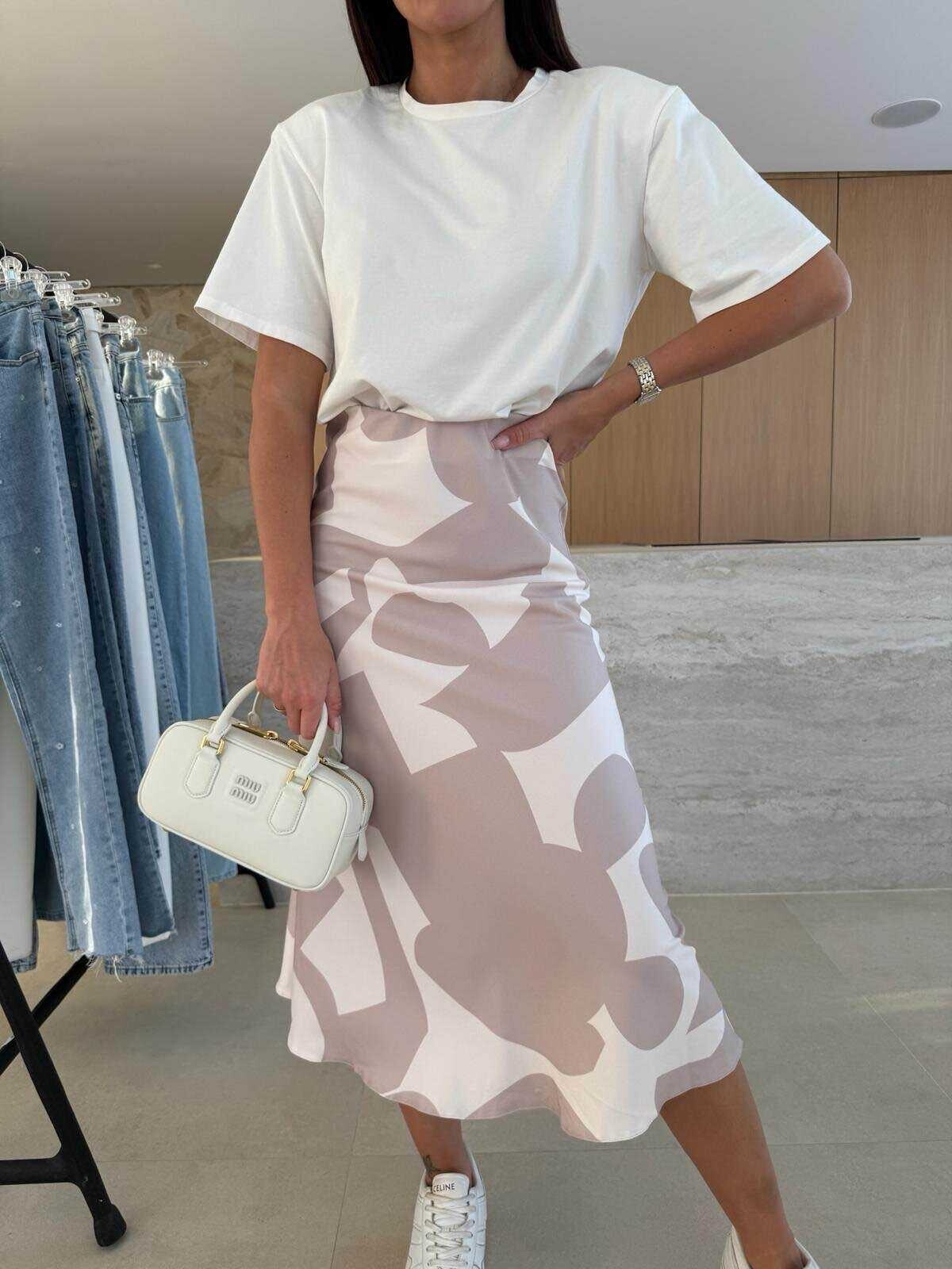 Wholesaler Estee Brown - Long satin skirt