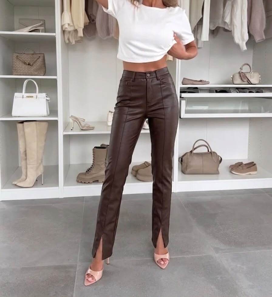 Grossiste Estee Brown - Pantalon enduit marron fendu