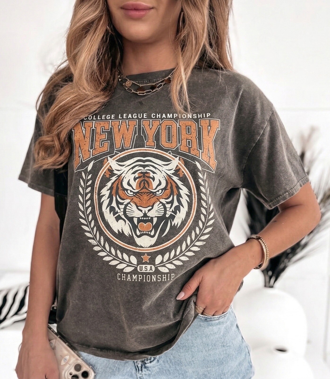 Grossista Estee Brown - T-shirt stampata effetto lavato