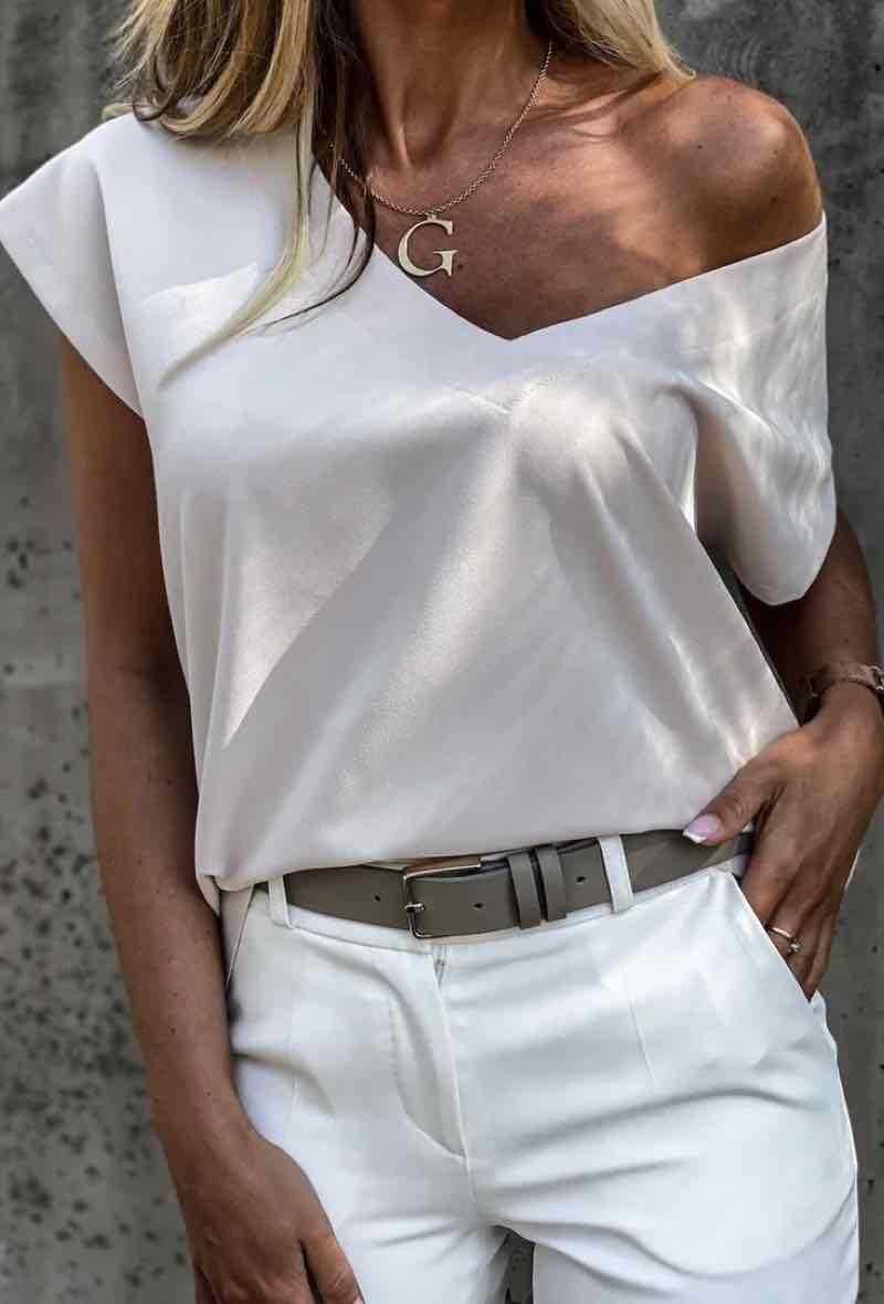 Großhändler Estee Brown - T-Shirt-Oberteil mit V-Ausschnitt und kurzen Ärmeln