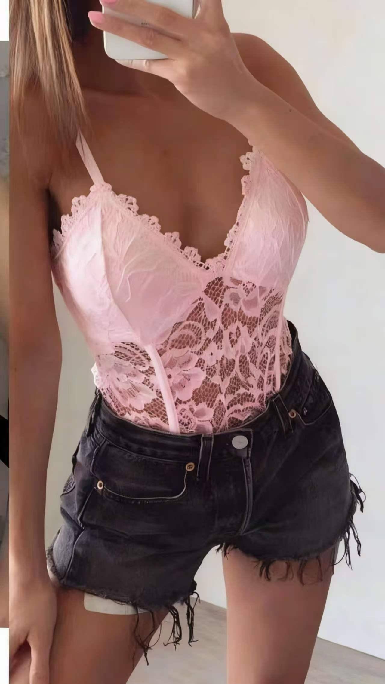 Wholesaler ESTEE - STRETCH LACE BODYSUIT
